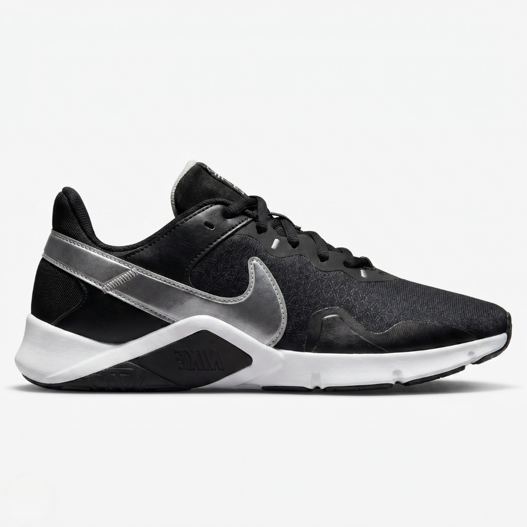 Tênis Nike Legend Essential 2